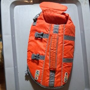 Outward Hound Orange and Gray Dog Life Jacket Sz SMALL